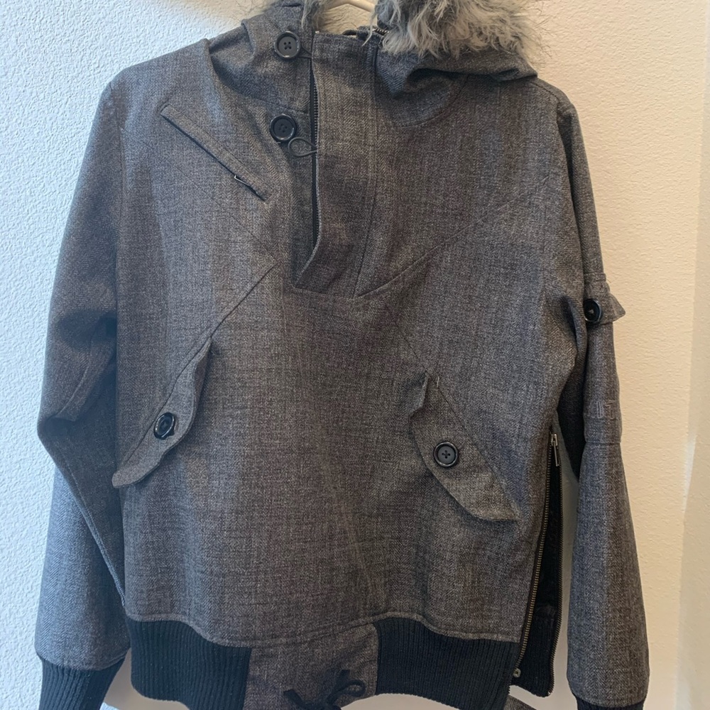 Nikita Pullover